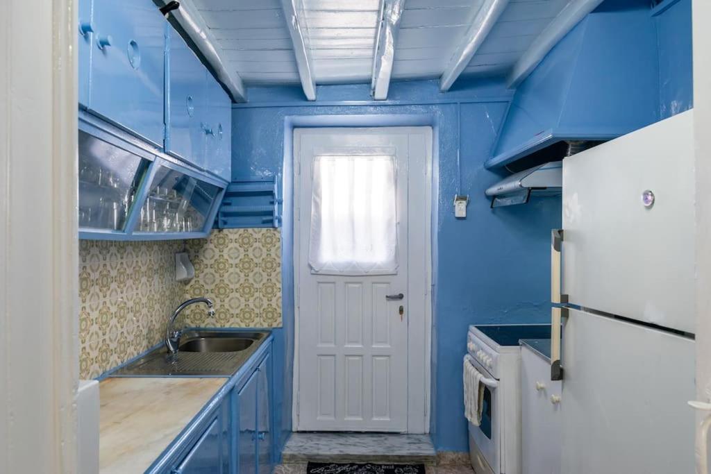 Rustic House In Plaka Holiday home